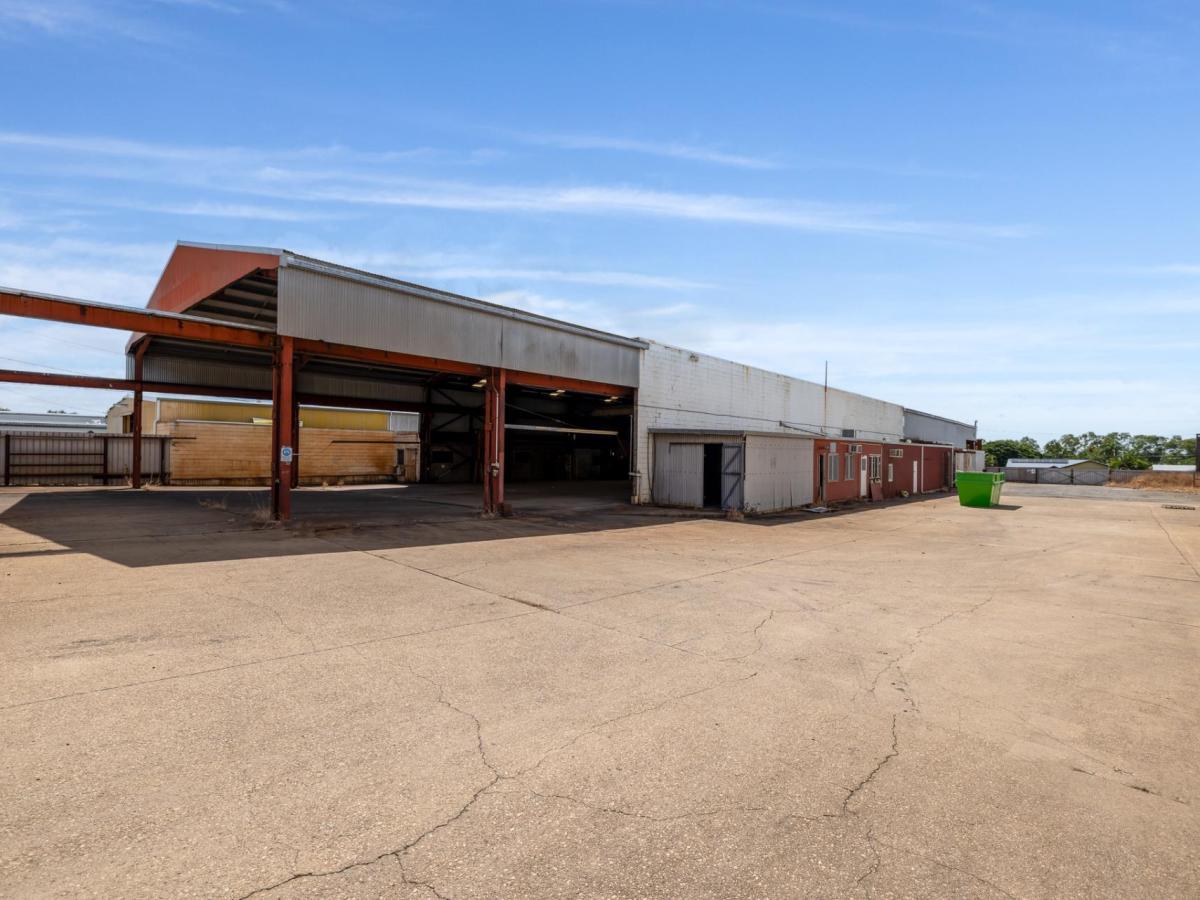 352-354 Stuart Drive, Wulguru, QLD 4811